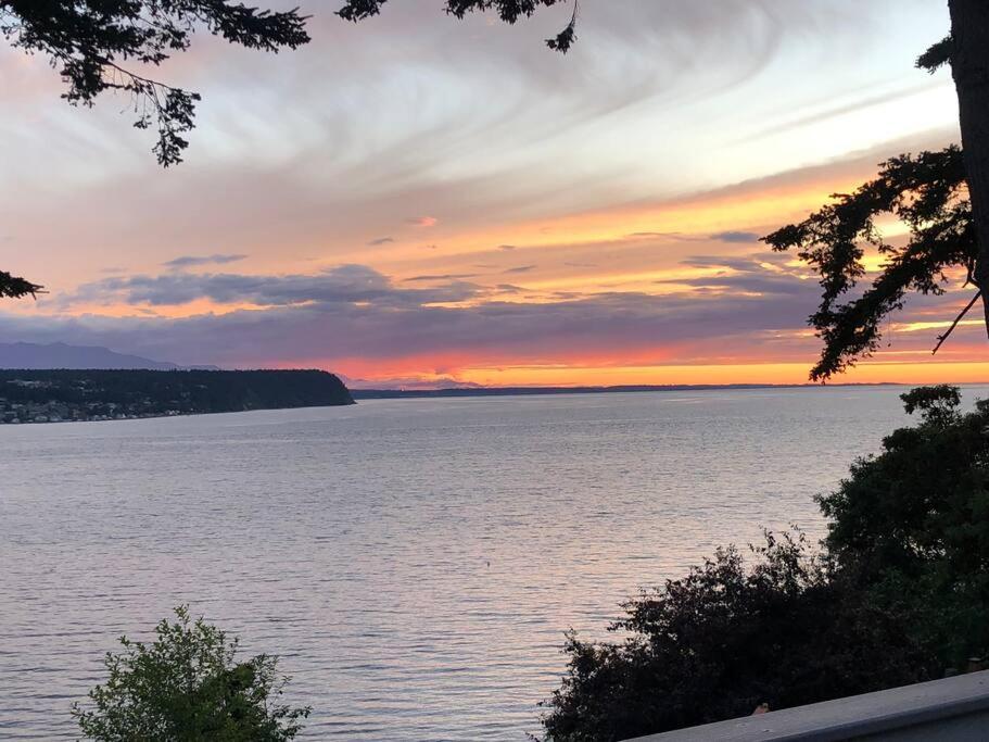 Waterfront, Sunsets And Mountains Villa Port Townsend Kültér fotó